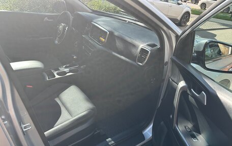 KIA Sportage IV рестайлинг, 2018 год, 1 550 000 рублей, 13 фотография