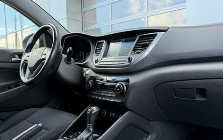 Hyundai Tucson III, 2017 год, 1 995 000 рублей, 6 фотография