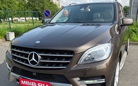 Mercedes-Benz M-Класс, 2014 год, 2 400 000 рублей, 6 фотография