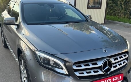 Mercedes-Benz GLA, 2019 год, 2 600 000 рублей, 9 фотография