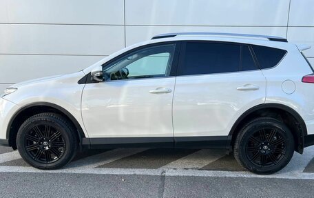 Toyota RAV4, 2017 год, 2 070 000 рублей, 11 фотография