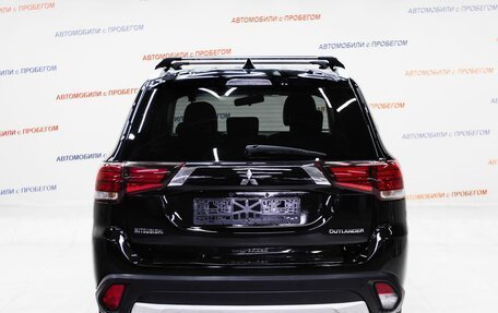 Mitsubishi Outlander III рестайлинг 3, 2015 год, 1 295 000 рублей, 5 фотография
