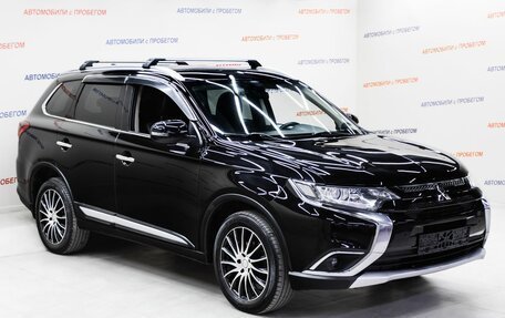 Mitsubishi Outlander III рестайлинг 3, 2015 год, 1 295 000 рублей, 3 фотография