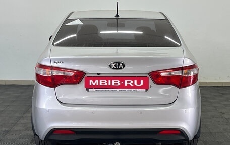 KIA Rio III рестайлинг, 2014 год, 835 000 рублей, 6 фотография