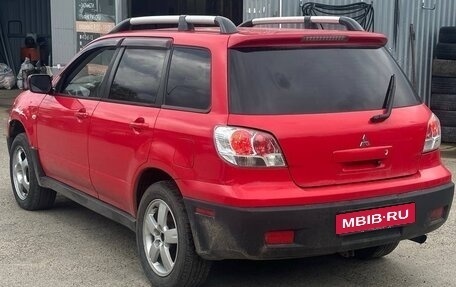 Mitsubishi Outlander III рестайлинг 3, 2003 год, 390 000 рублей, 4 фотография