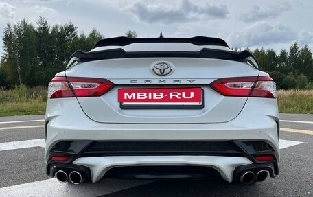 Toyota Camry, 2019 год, 2 999 999 рублей, 3 фотография