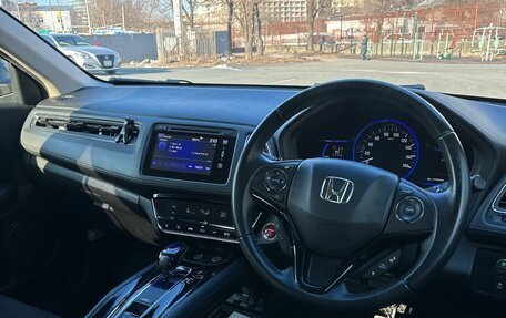 Honda Vezel, 2015 год, 1 290 000 рублей, 8 фотография