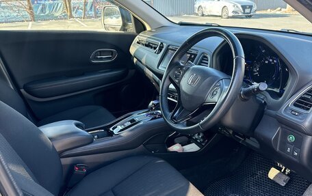 Honda Vezel, 2015 год, 1 290 000 рублей, 7 фотография