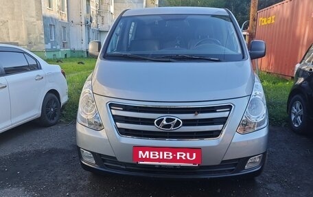 Hyundai Grand Starex Grand Starex I рестайлинг 2, 2016 год, 4 000 000 рублей, 2 фотография