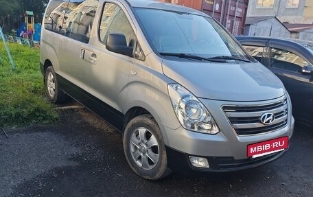 Hyundai Grand Starex Grand Starex I рестайлинг 2, 2016 год, 4 000 000 рублей, 3 фотография