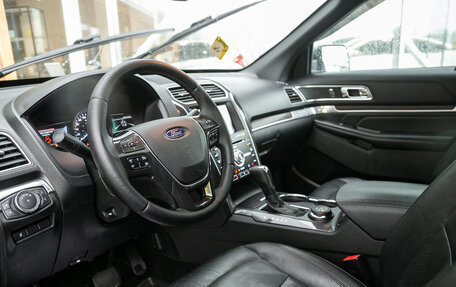 Ford Explorer VI, 2016 год, 2 559 000 рублей, 12 фотография
