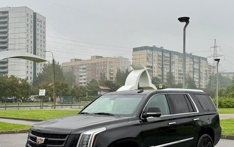 Cadillac Escalade IV, 2018 год, 4 700 000 рублей, 2 фотография