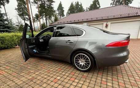 Jaguar XF II, 2016 год, 1 930 000 рублей, 4 фотография