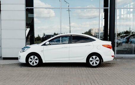 Hyundai Solaris II рестайлинг, 2012 год, 800 000 рублей, 7 фотография