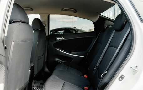 Hyundai Solaris II рестайлинг, 2012 год, 800 000 рублей, 12 фотография