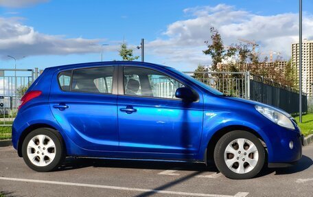 Hyundai i20 IB рестайлинг, 2010 год, 670 000 рублей, 2 фотография