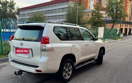 Toyota Land Cruiser Prado 150 рестайлинг 2, 2012 год, 2 800 000 рублей, 5 фотография