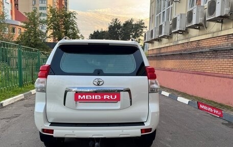 Toyota Land Cruiser Prado 150 рестайлинг 2, 2012 год, 2 800 000 рублей, 4 фотография