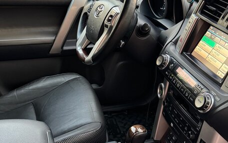 Toyota Land Cruiser Prado 150 рестайлинг 2, 2012 год, 2 800 000 рублей, 8 фотография