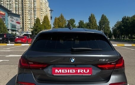 BMW 1 серия, 2020 год, 2 200 000 рублей, 5 фотография