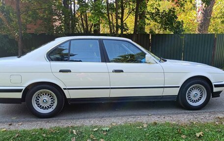 BMW 5 серия, 1989 год, 2 500 000 рублей, 5 фотография