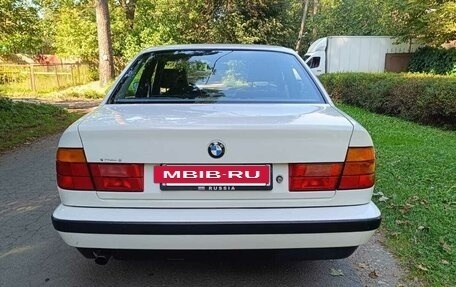 BMW 5 серия, 1989 год, 2 500 000 рублей, 8 фотография