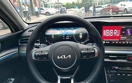 KIA K5, 2021 год, 2 108 852 рублей, 8 фотография