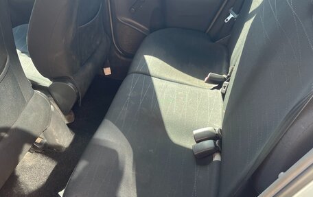 Toyota Yaris III рестайлинг, 2008 год, 599 000 рублей, 14 фотография