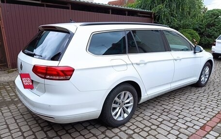 Volkswagen Passat B8 рестайлинг, 2020 год, 2 450 000 рублей, 6 фотография