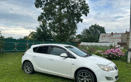 Opel Astra J, 2012 год, 550 000 рублей, 6 фотография