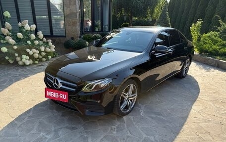 Mercedes-Benz E-Класс, 2019 год, 3 690 000 рублей, 2 фотография