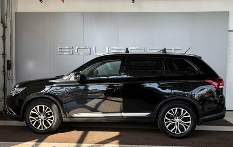 Mitsubishi Outlander III рестайлинг 3, 2015 год, 1 599 000 рублей, 4 фотография