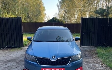 Skoda Rapid I, 2015 год, 1 100 000 рублей, 2 фотография