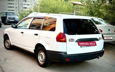 Nissan AD II, 2001 год, 190 000 рублей, 3 фотография