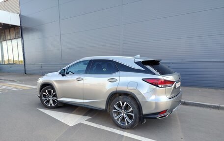 Lexus RX IV рестайлинг, 2021 год, 5 300 000 рублей, 5 фотография