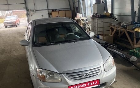 KIA Cerato I, 2006 год, 180 000 рублей, 3 фотография
