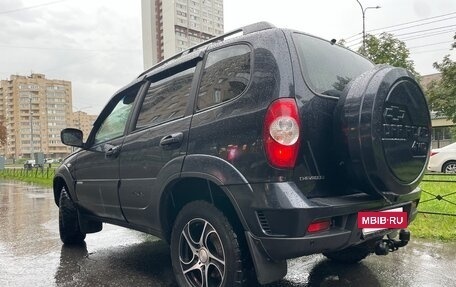 Chevrolet Niva I рестайлинг, 2012 год, 590 000 рублей, 6 фотография
