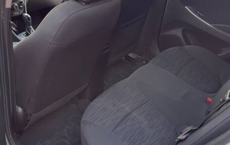 Hyundai Solaris II рестайлинг, 2016 год, 1 050 000 рублей, 10 фотография
