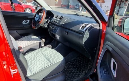 Skoda Fabia II, 2009 год, 420 000 рублей, 6 фотография