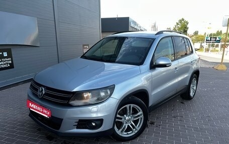 Volkswagen Tiguan I, 2011 год, 1 050 000 рублей, 2 фотография