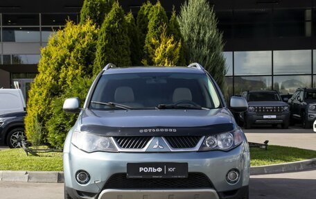 Mitsubishi Outlander III рестайлинг 3, 2008 год, 855 000 рублей, 2 фотография