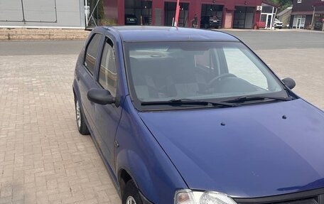 Renault Logan I, 2006 год, 200 000 рублей, 3 фотография