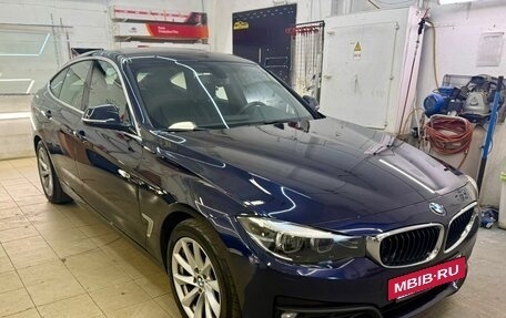 BMW 3 серия, 2019 год, 2 990 000 рублей, 2 фотография