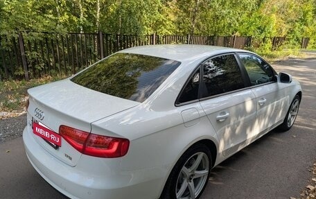 Audi A4, 2014 год, 1 250 000 рублей, 7 фотография