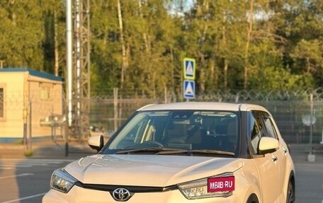 Toyota Raize I, 2020 год, 1 890 000 рублей, 2 фотография