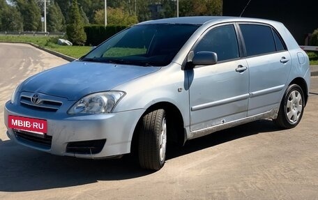 Toyota Corolla, 2004 год, 7 фотография