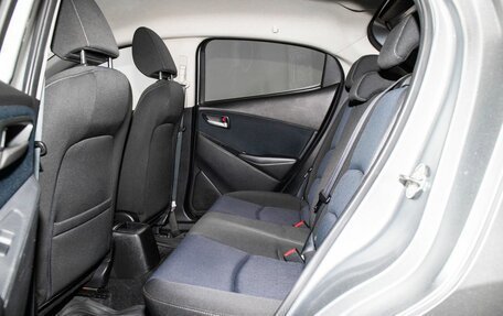 Mazda Demio IV, 2015 год, 890 000 рублей, 6 фотография