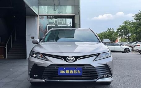 Toyota Camry, 2021 год, 1 710 277 рублей, 2 фотография