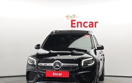 Mercedes-Benz GLB, 2020 год, 2 598 000 рублей, 2 фотография