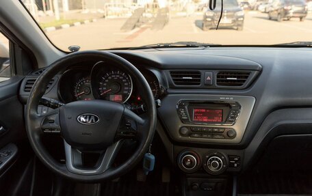 KIA Rio III рестайлинг, 2013 год, 735 000 рублей, 5 фотография